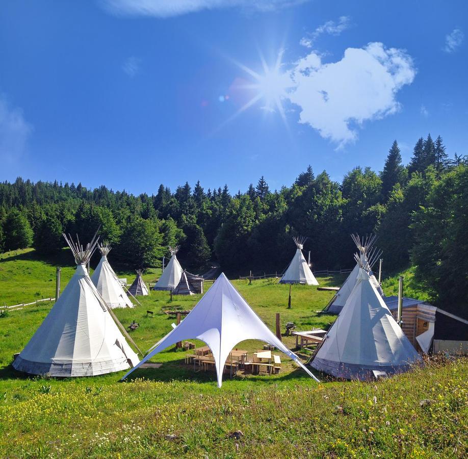 Village Tipi La Féclaz 외부 사진