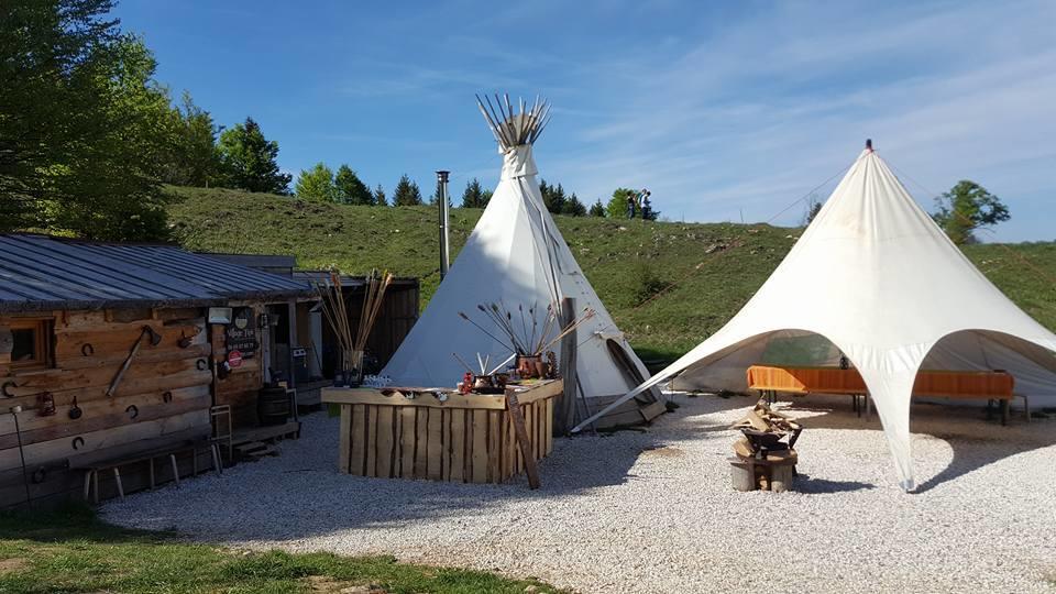 Village Tipi La Féclaz 외부 사진